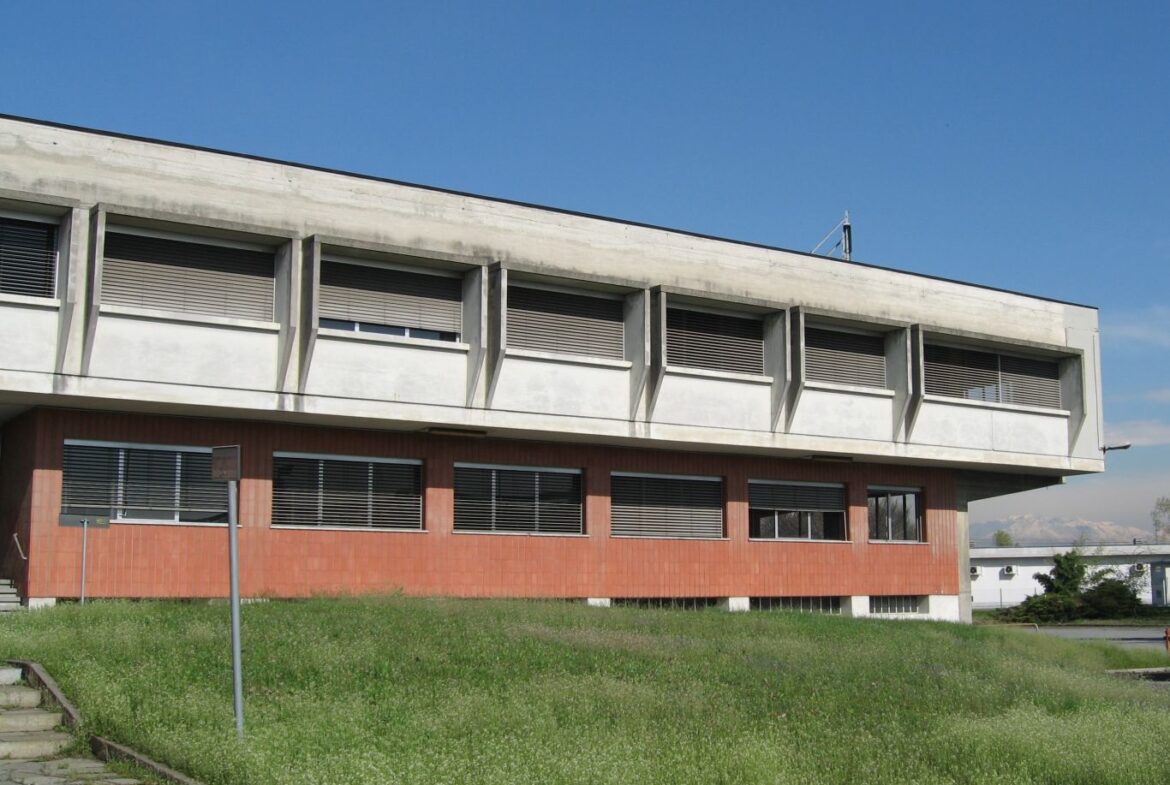 Palazzina uffici in vendita a Settimo Torinese