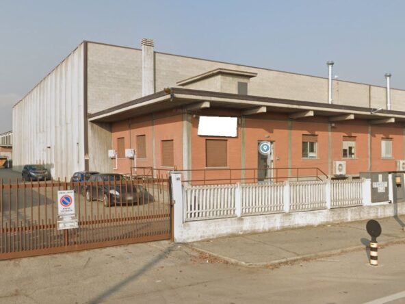 Capannone occupato in vendita a Bruino